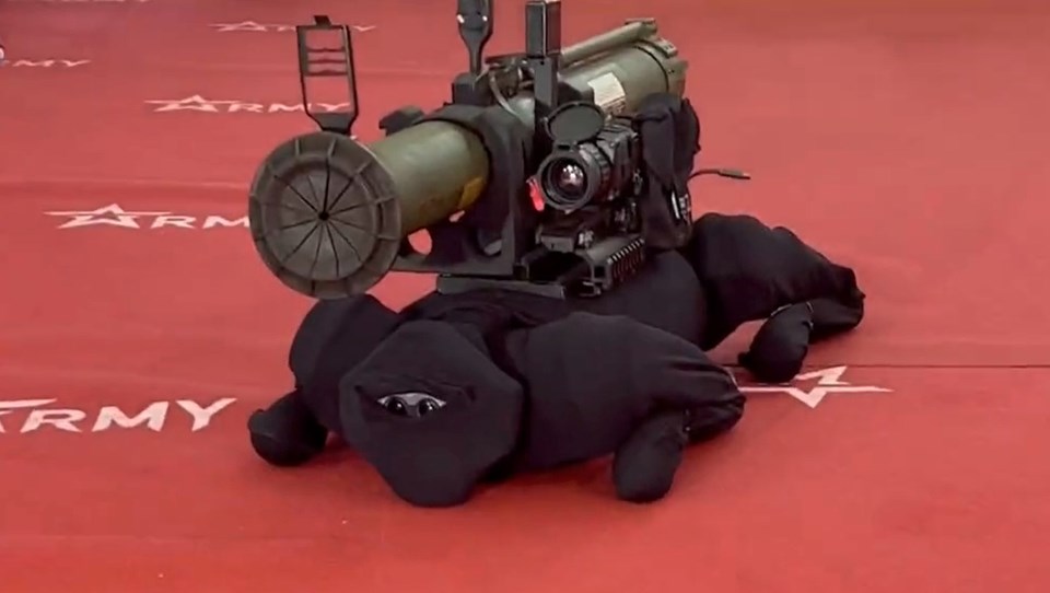 Rusya savaş robotunu tanıttı - 2