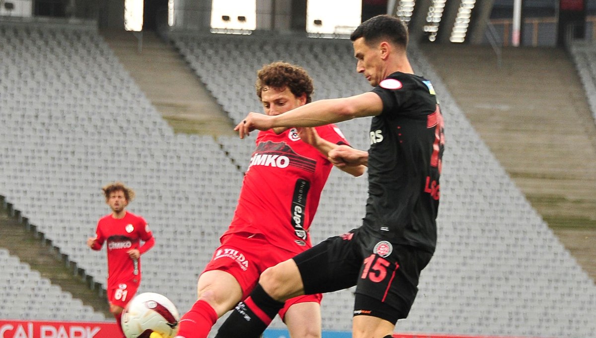 Gaziantep FK'nin 4 maçlık galibiyet hasreti sona erdi Gaziantep FK'nin 4 maçlık galibiyet hasreti sona erdi