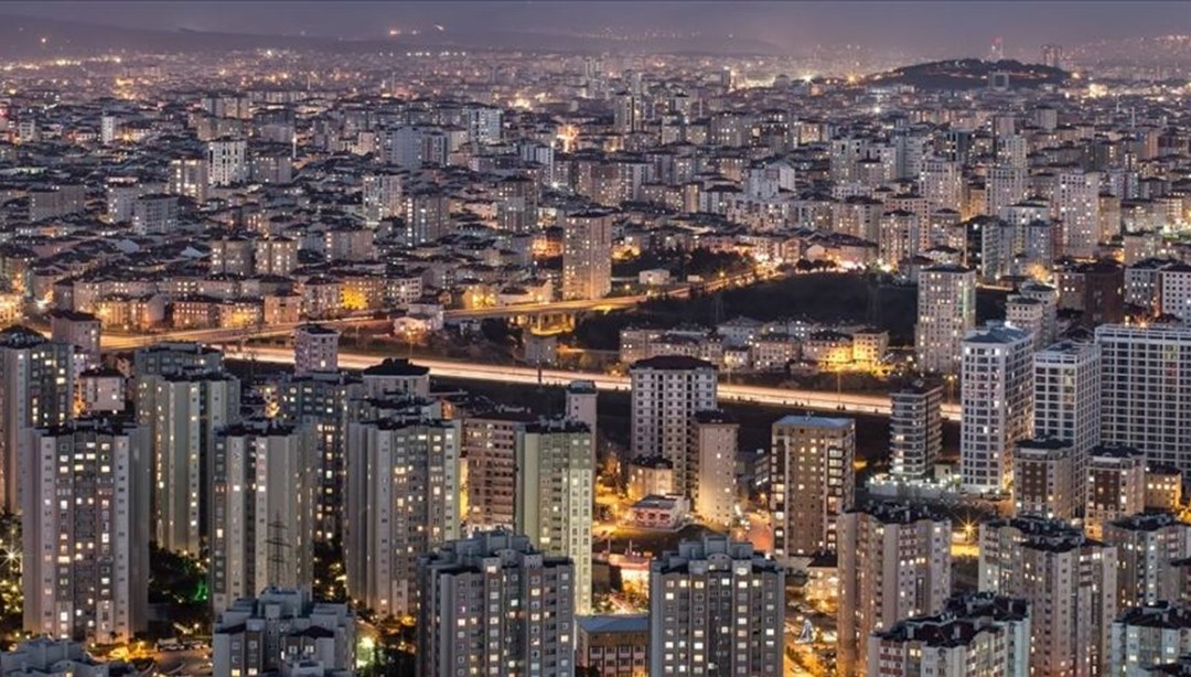 Türkiye'nin en kalabalık ilçesi belli oldu: Nüfusu 57 ilden fazla