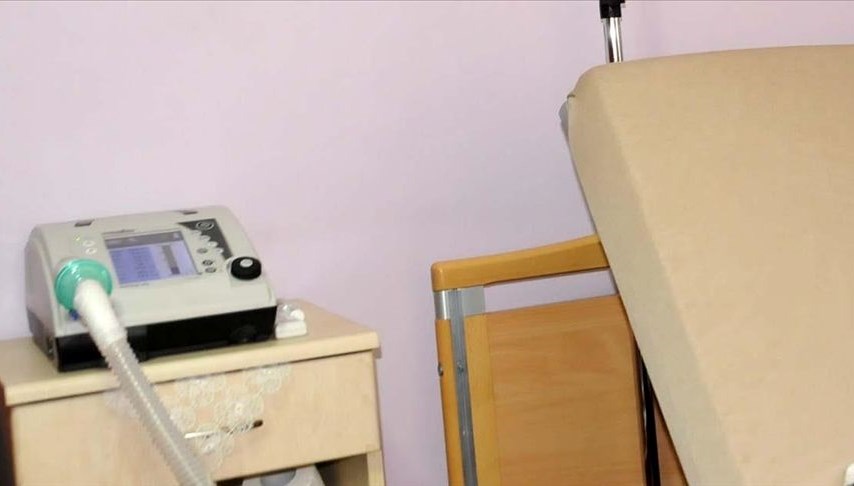 Evde cihaza bağlı hastalar elektrikte yeni tarifeden muaf