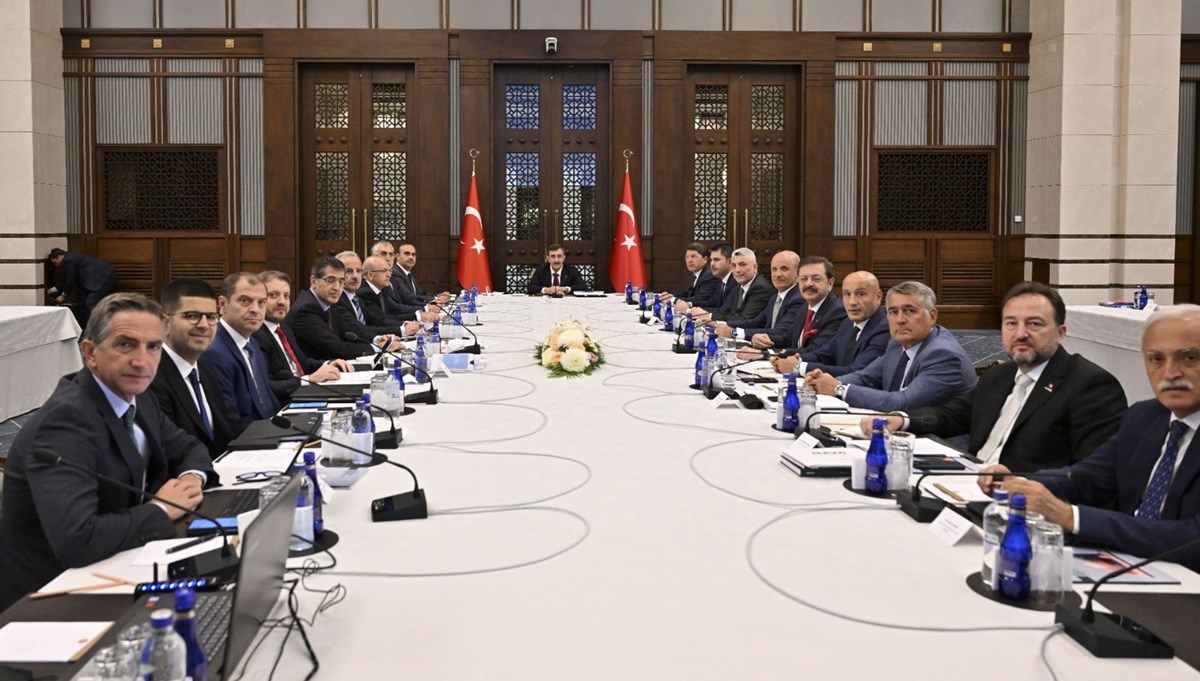 Cevdet Yılmaz: Yeni müjdeler bekliyoruz Cevdet Yılmaz: Yeni müjdeler bekliyoruz