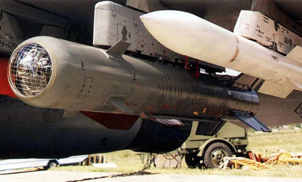 Каб ракета. Су-24 с каб-500. Бомба каб 500. Каб 500 од. Каб 500 авиабомба.