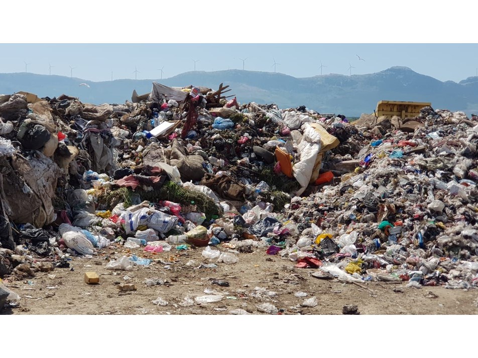 Bakanlıktan İzmir Büyükşehir Belediyesi'ne rekor ceza