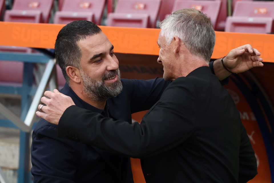 Beşiktaş, Shakhtar karşısında geri dönemedi: Avrupa Ligi'ne veda, Konferans Ligi'nden devam - 1