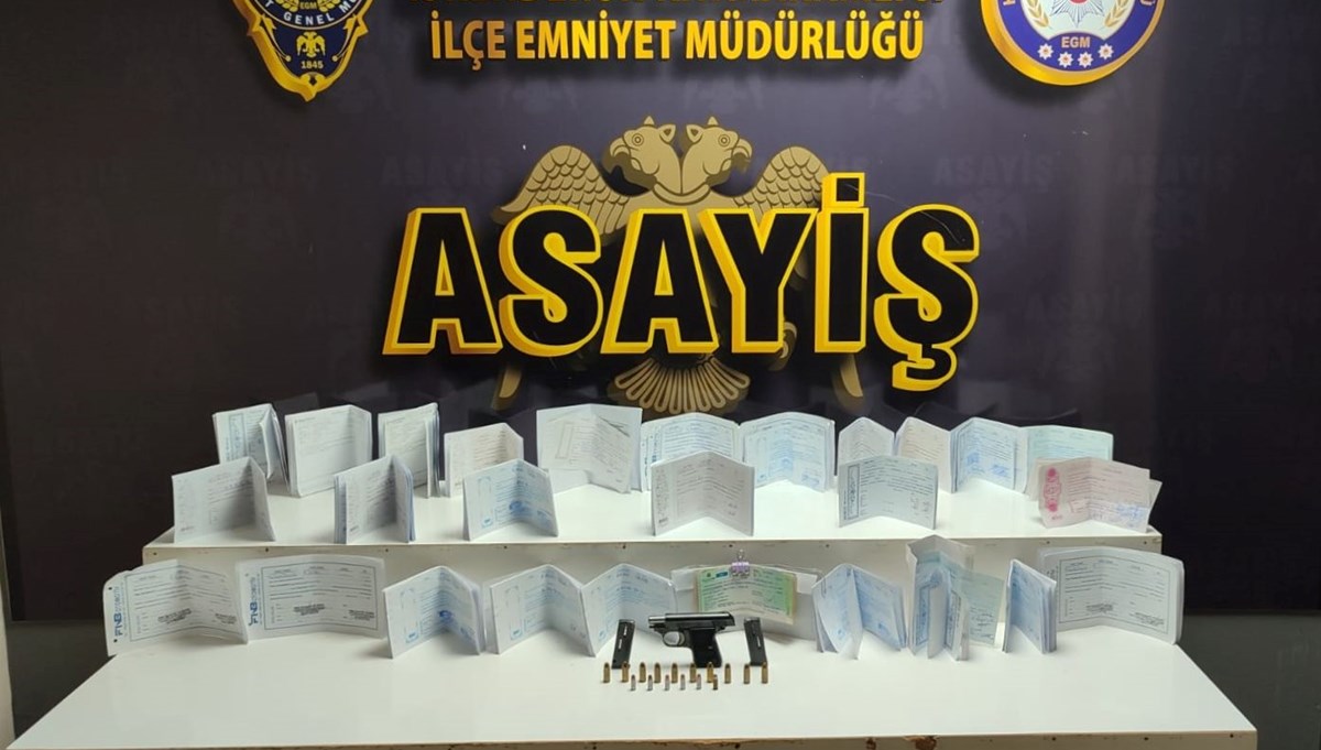 Hatay'da tefecilik operasyonu: 4 kişi tutuklandı Hatay'da tefecilik operasyonu: 4 kişi tutuklandı