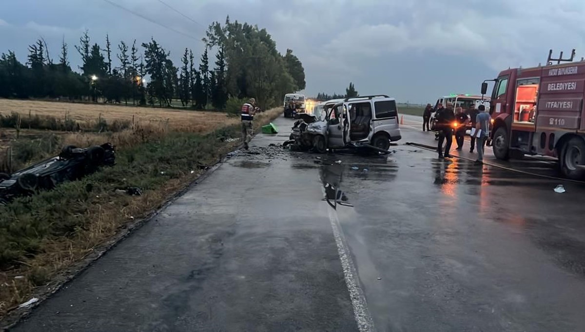 Hatay’da katliam gibi kaza: 5 ölü, 2 ağır yaralı Hatay’da katliam gibi kaza: 5 ölü, 2 ağır yaralı
