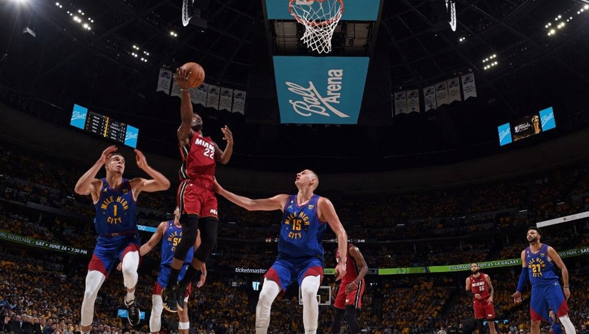 Miami Heat'i yenen Denver Nuggets NBA finalinde ilk maçı kazandı