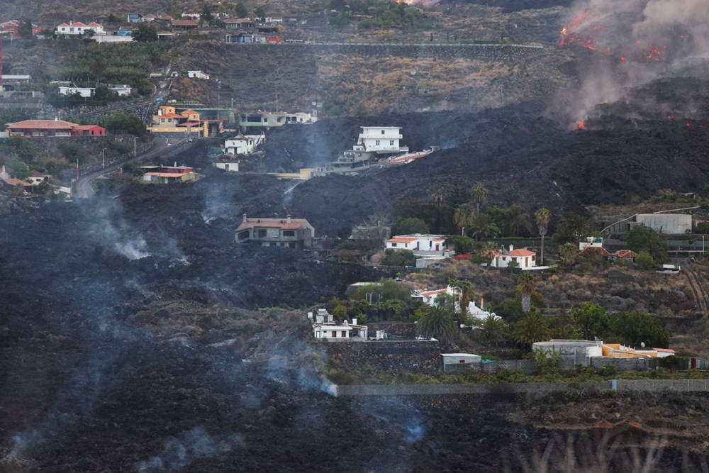 İspanya'daki yanardağ 1 aydır faaliyette - 5