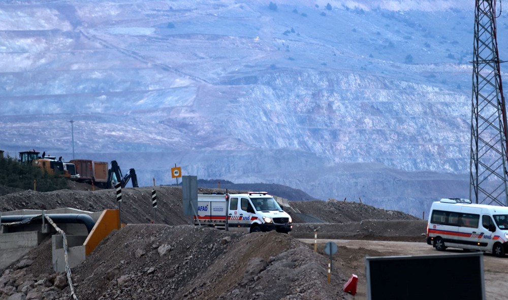 Erzincan İliç’te altın madeni faciası | Enerji Bakanı: Heyelan alanında 400 bin kamyonluk toprak kütlesi var - 28