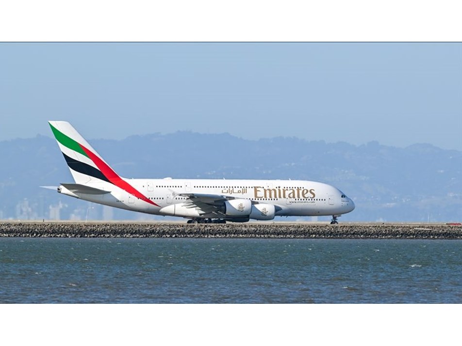 Emirates'ten rekor kar... Personele para dağıtacak