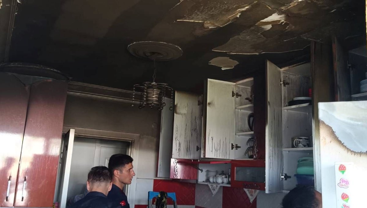 Alanya'da apartman dairesinde yangın