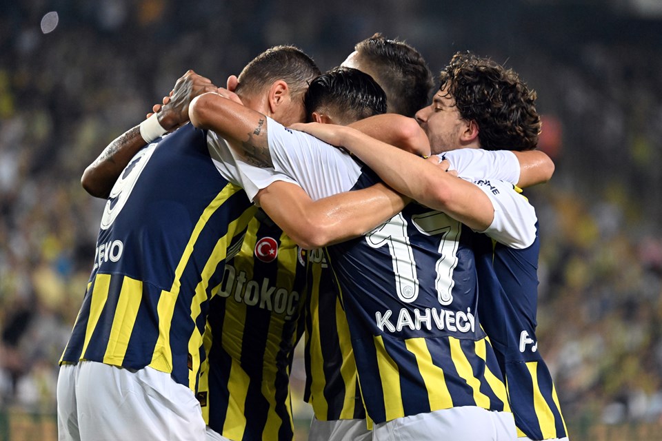 SON DAKİKA: Geriden gelen Fenerbahçe, tur için büyük avantaj yakaladı - 6