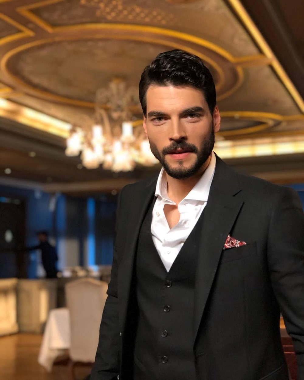Oyuncu Akın Akınözü'nün acı günü: Şu güzel gülüşüne hiç yakışmadı - 1