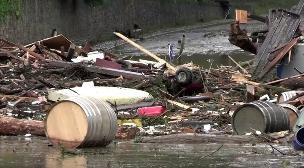 Almanya’da sel: 9 kişi hayatını kaybetti - 7
