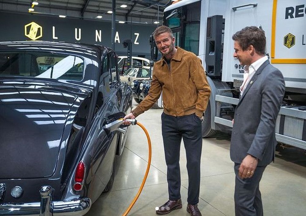 Bir klasik daha elektriklendi: Aston Martin DB6 - 2