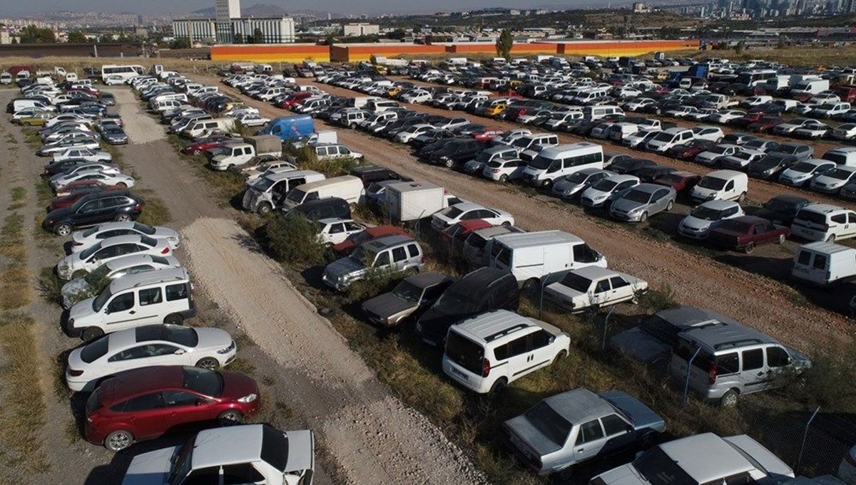 Yediemindeki hacizli araç sahiplerine iadeler başlıyor