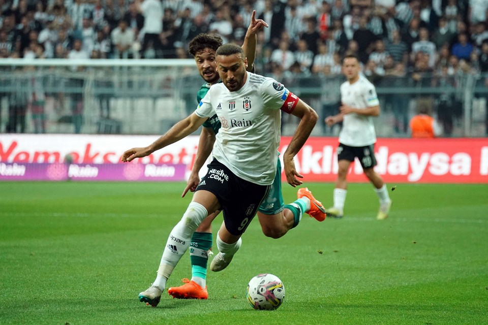 SON DAKİKA: Beşiktaş Süper Lig'i 3. sırada tamamladı - 8