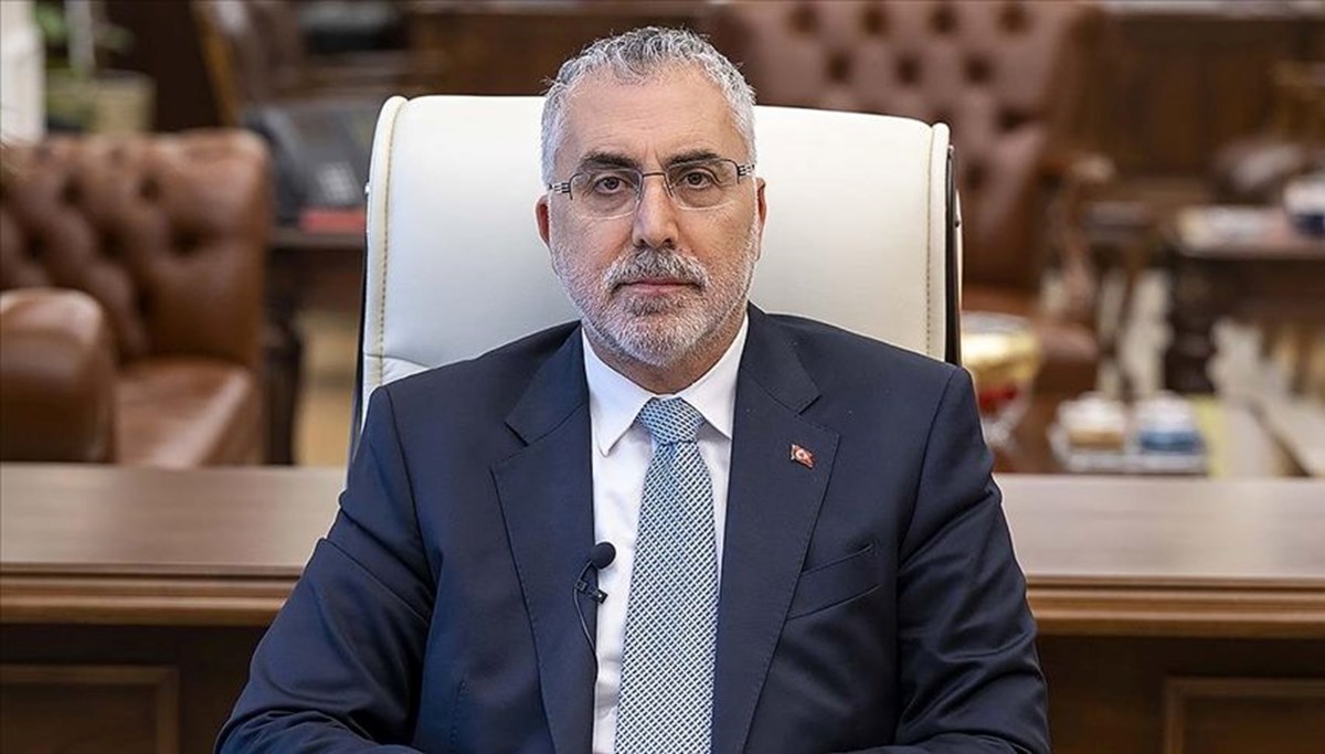 Çalışma Bakanı: Memur zammında süreç yarın sonlanacak Çalışma Bakanı: Memur zammında süreç yarın sonlanacak