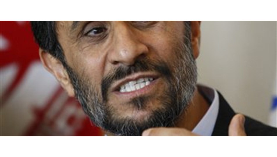 Ahmedinejad: Geri adım atmayacağız