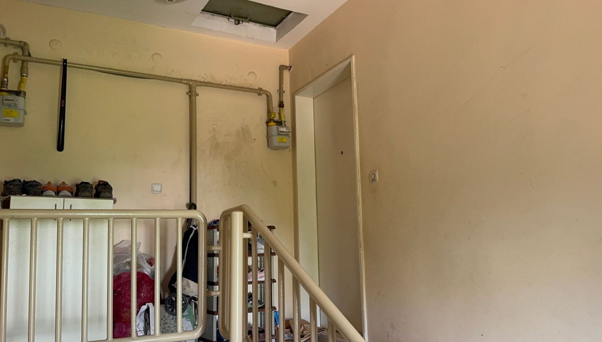 Oğlunu yastıkla boğdu