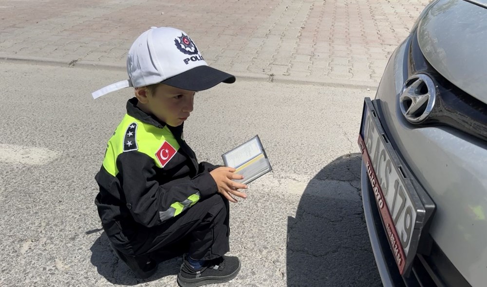 23 Nisan'da çocuklar trafik polisi oldu - 4