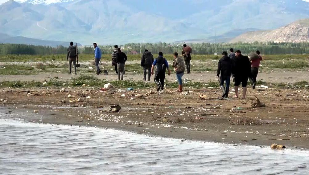 İki mahalle arası mesafe karadan 1 kilometreye düştü: Artık yaya olarak gidiyorlar