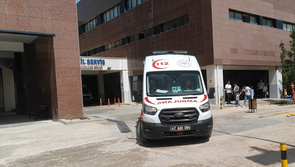 Beton mikseri yaşlı adamı ezdi Beton mikseri yaşlı adamı ezdi