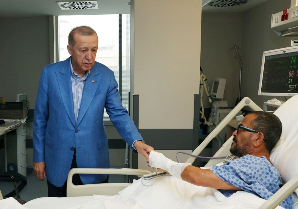 Cumhurbaşkanı Erdoğan’dan hastanede tedavi gören Sabancı
çiftine ziyaret - 4