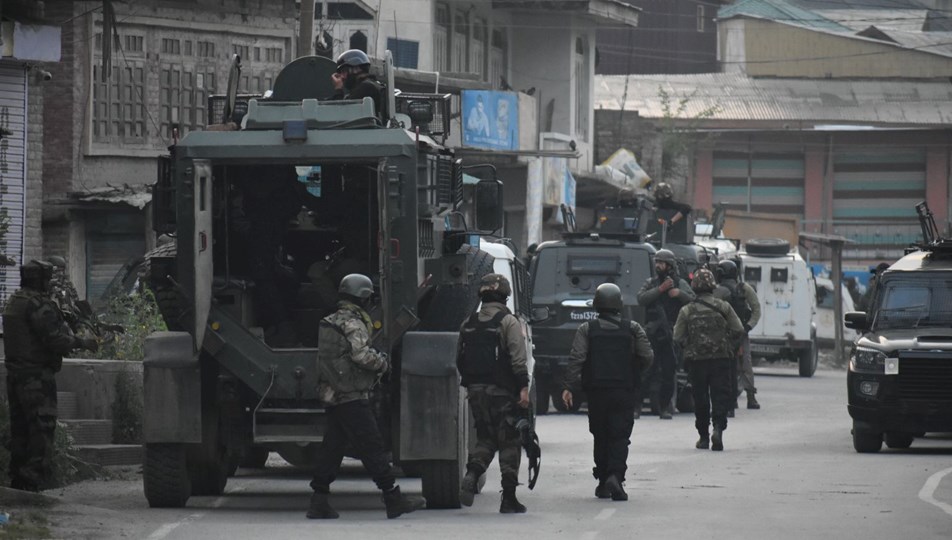 Pakistan: Hindistan'a ait İsrail yapımı 77 SİHA düşürdük