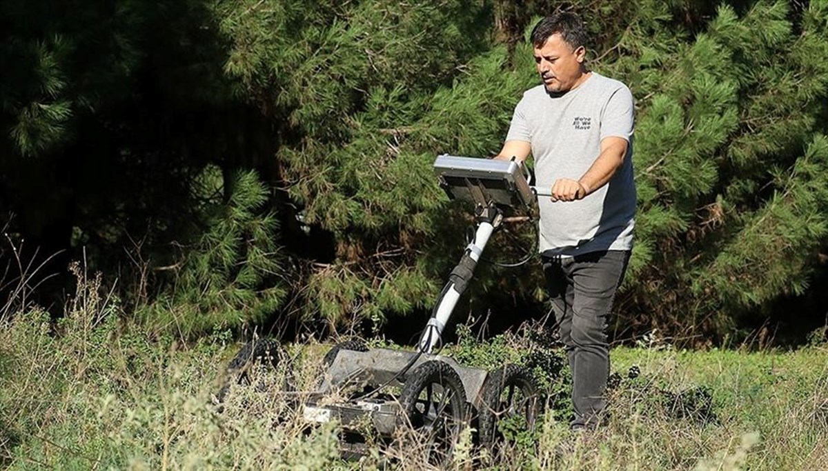 Helenapolis Antik Kenti merkezi tespiti için jeoradar çalışması başlatıldı Helenapolis Antik Kenti merkezi tespiti için jeoradar çalışması başlatıldı