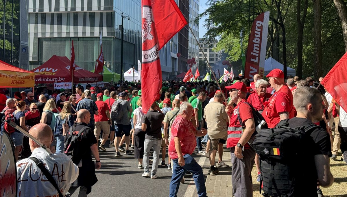 Belçika'da çalışanlar greve gitti