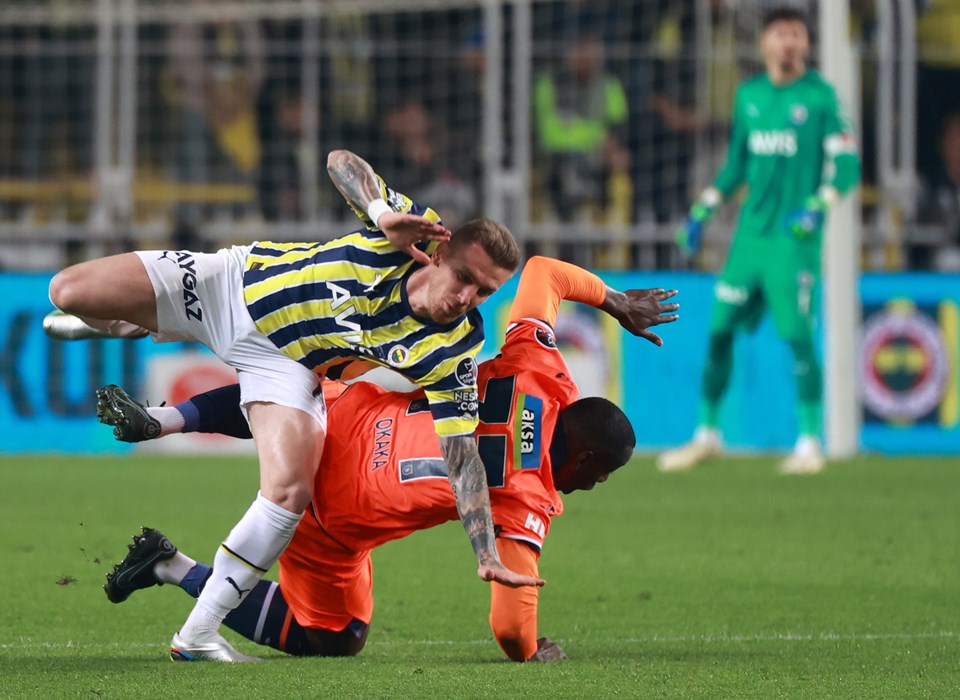 SON DAKİKA: Fenerbahçe 1-0 Başakşehir (Maç sonucu) - 3