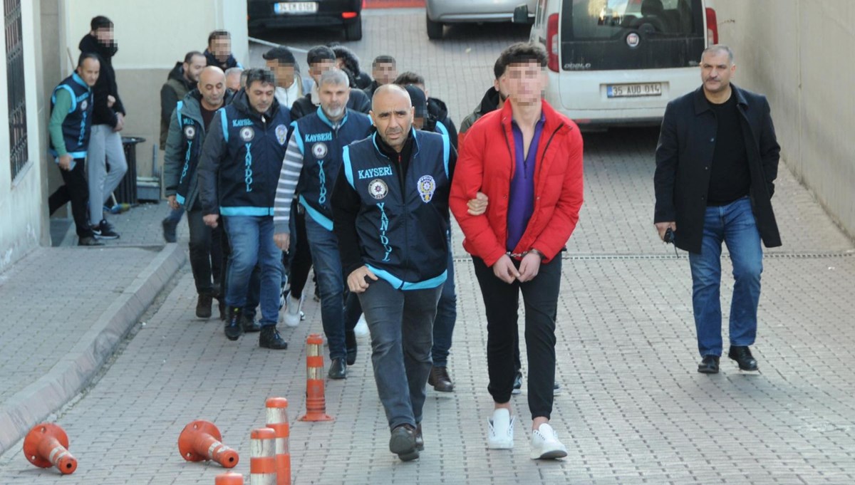 Kayseri'de yasa dışı bahis oynayanlara operasyon: 27 gözaltı