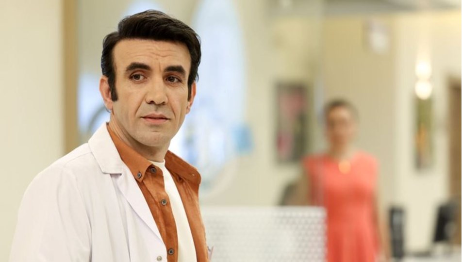 Timur öldü mü? Mehmet Yılmaz Ak "Bahar" dizisinden ayrıldı mı?