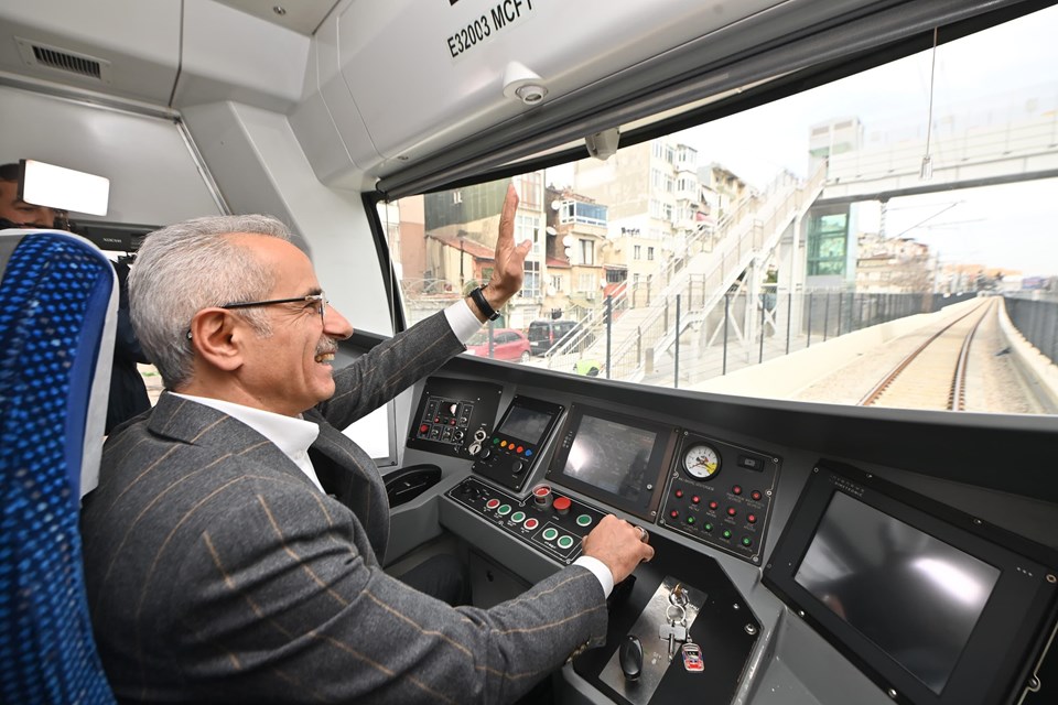 İstanbul'a yeni raylı sistem: Sirkeci-Kazlıçeşme Raylı Sistem Hattı yarın açılacak - 1