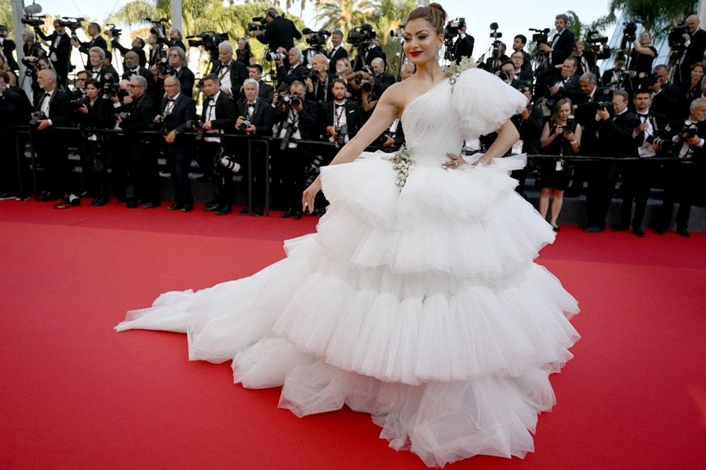 2022 Cannes Film Festivali başladı: Kırmızı halı şıklığı - 13