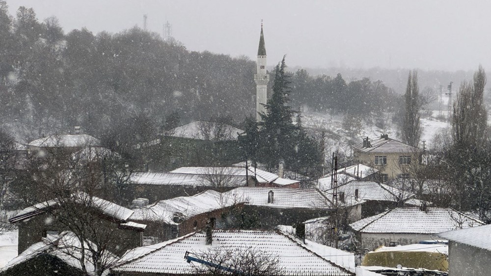 Trakya'da kar yağışı: Ulaşım güçlükle sağlanıyor - 15