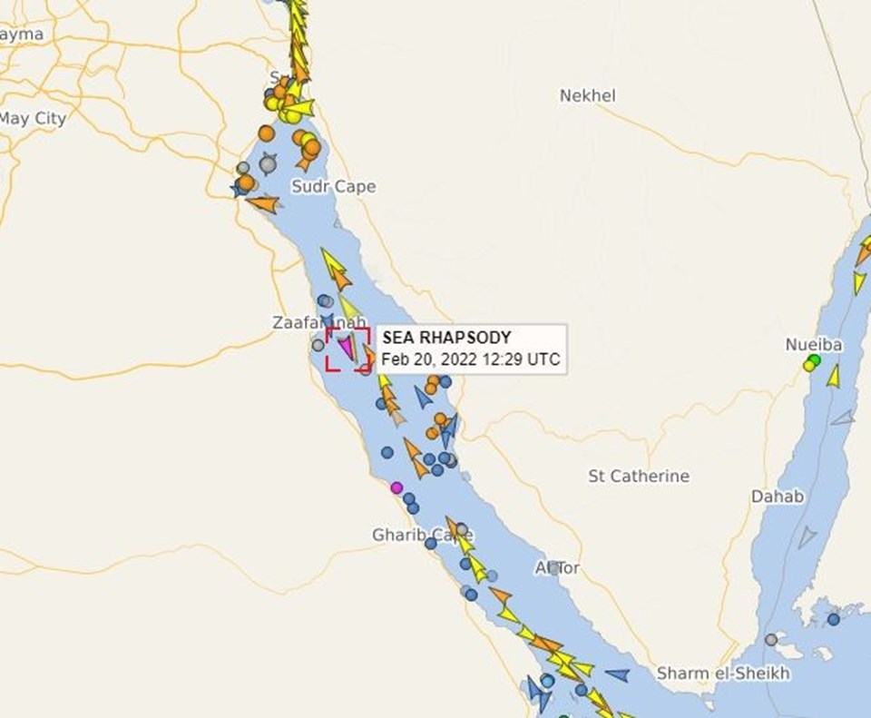 Sea Rhapsody adlı yat Süveyş kanalından geçerken görüntülendi.(Ekran görüntüsü: VesselFinder.com) 