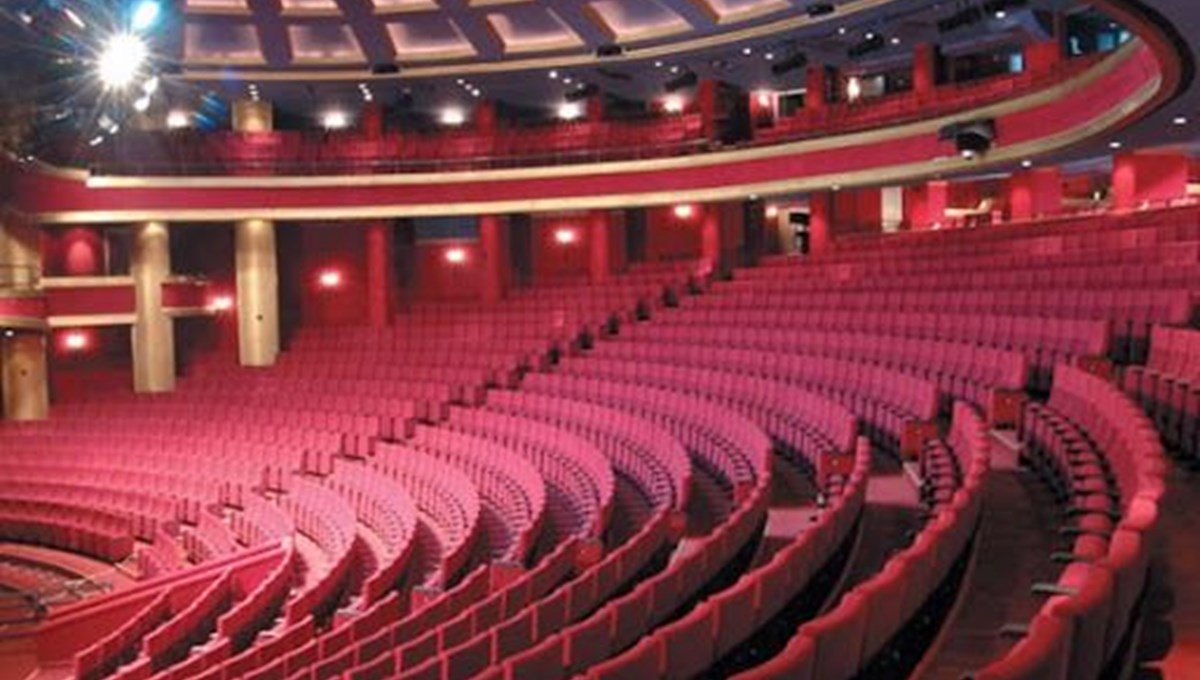 TİM Show Center Darüşşafaka'ya devredildi TİM Show Center Darüşşafaka'ya devredildi