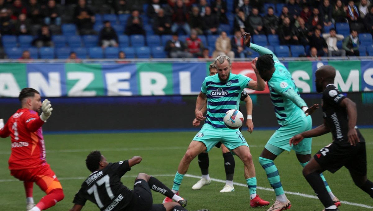 Rizespor, Gaziantep'i 2 golle geçti