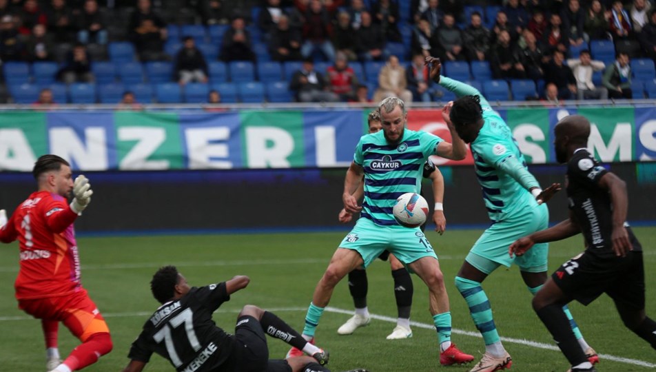Çaykur Rizespor, Gaziantep FK’yı 2 golle geçti