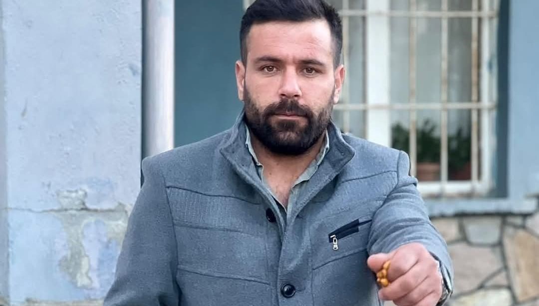 10 bin lira tartışmasında iki kardeşi vurdu