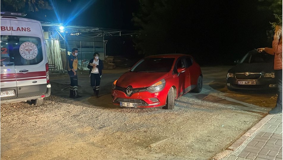 Adana'da seyir halindeki otomobile silah saldırı: 1 ölü, 1 yaralı