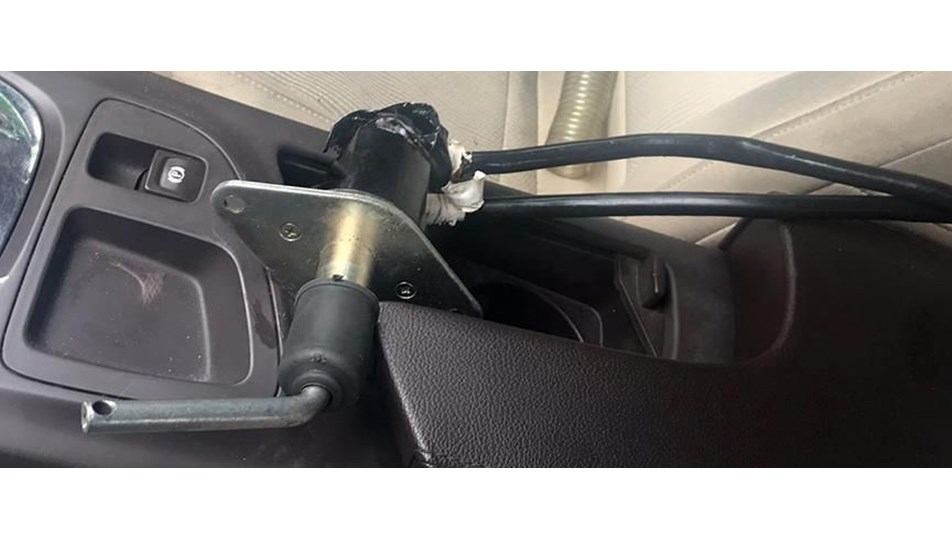 Otomobile yerleştirilen düzenekle mazot hırsızlığı