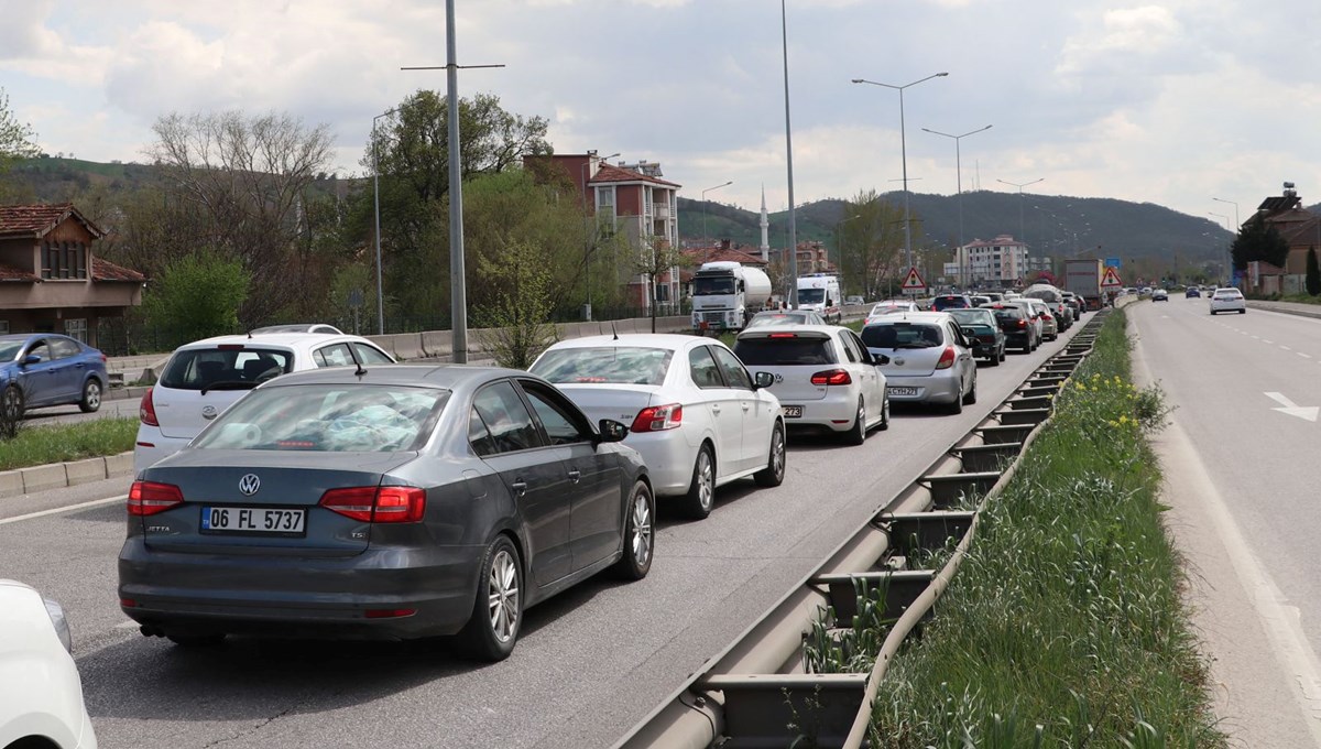 Havza geçişinde bayram dönüşü yoğunluğu