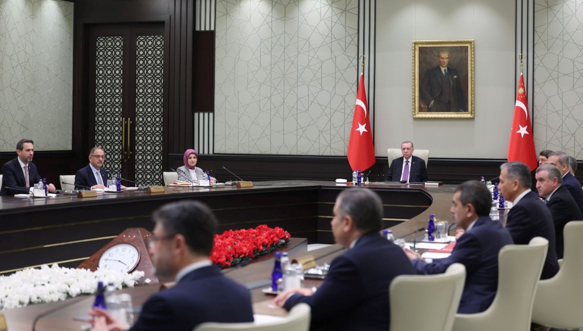 Kabine Toplantısı başladı Kabine Toplantısı başladı