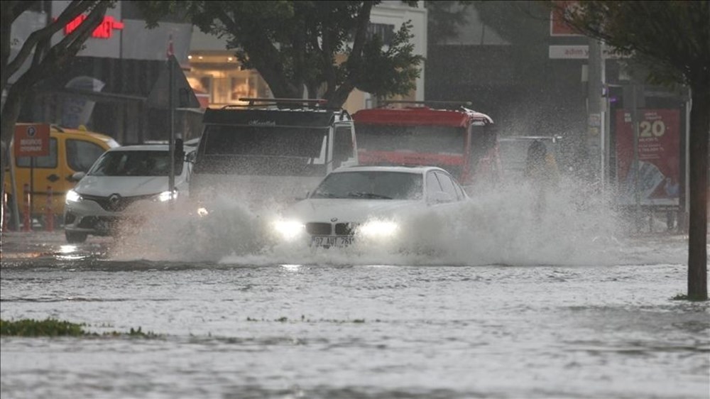 Meteoroloji uyardı Çarşamba'ya dikkat: Kar, fırtına, şiddetli yağış geliyor - 6