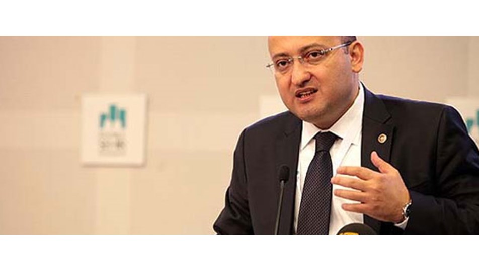 'Vesayetin her türüyle mücadele ederiz'