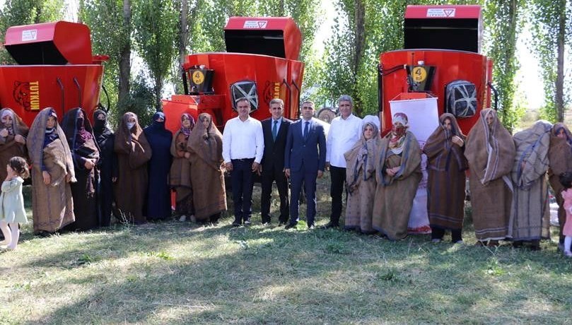 Kadın çiftçilere makine ve ekipman desteği