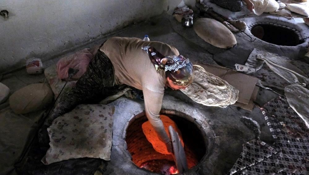 55 derecelik sıcakta pişiyor: Asırlık lezzet uzun süre bayatlamıyor